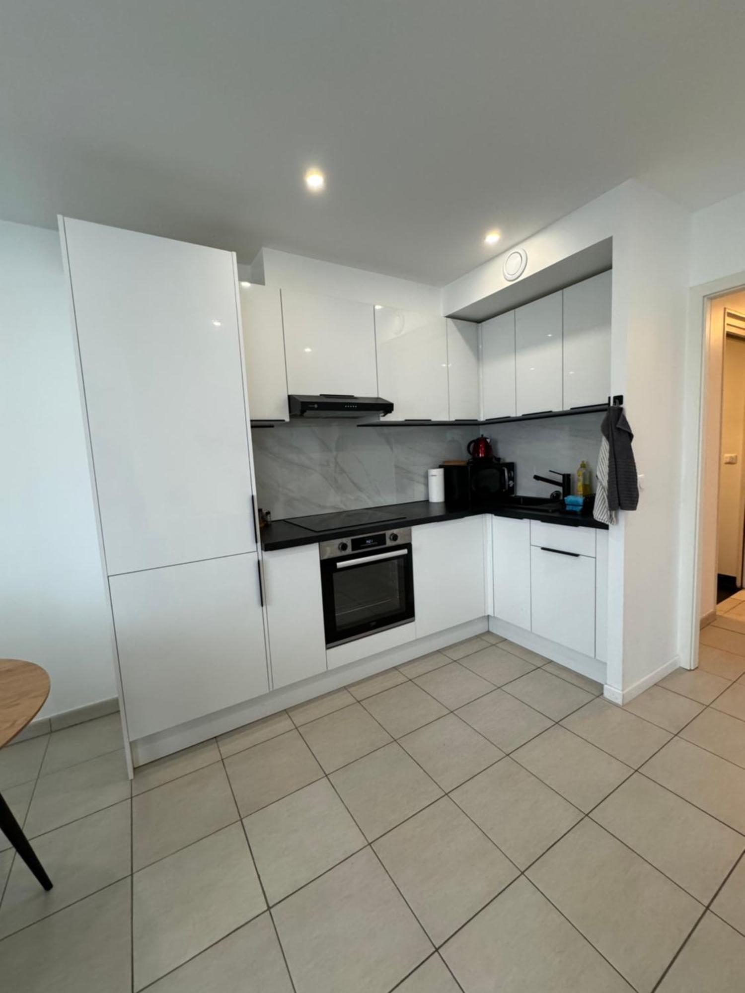 Appartement 2 Chambre Drancy Exterior photo